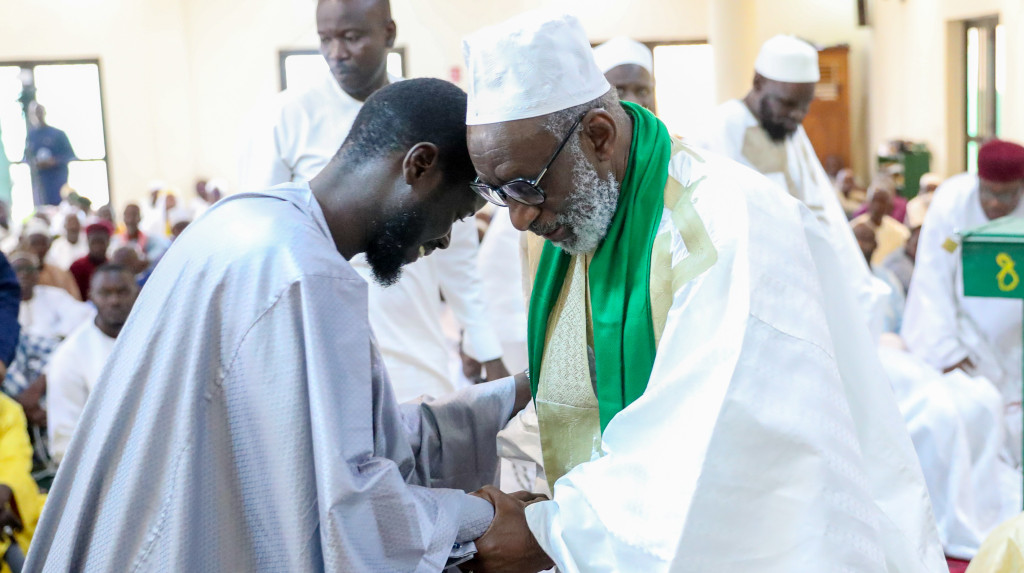 Mosquée omarienne | Le Président Bassirou Diomaye Faye s’engage à poursuivre les travaux.